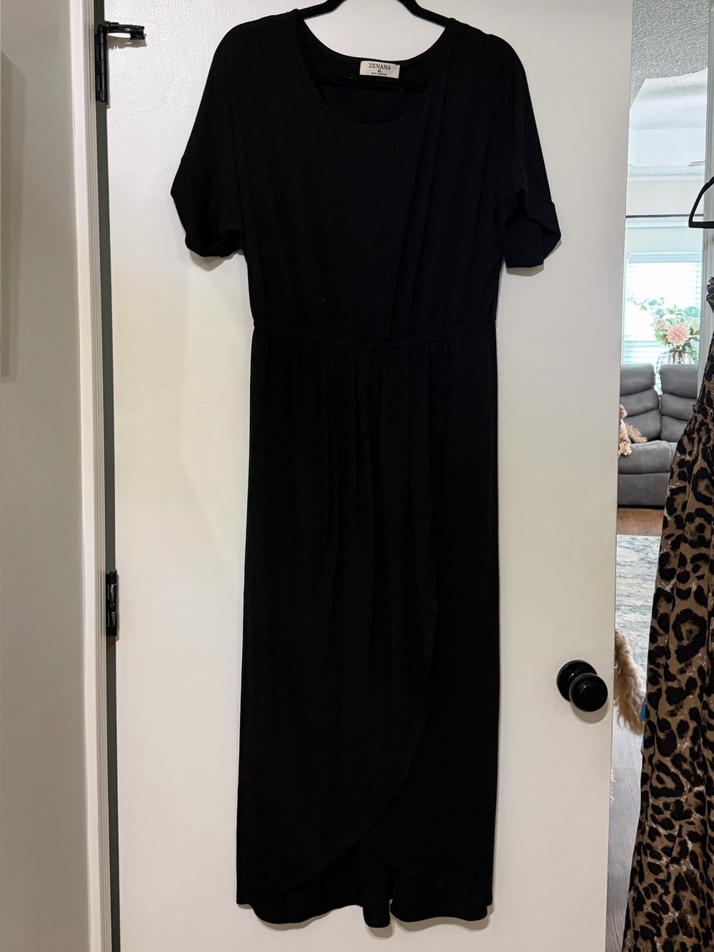 Zenana Black Short-Sleeve Midi Dress